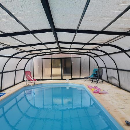Maison A La Campagne Avec Piscine Flayat Экстерьер фото